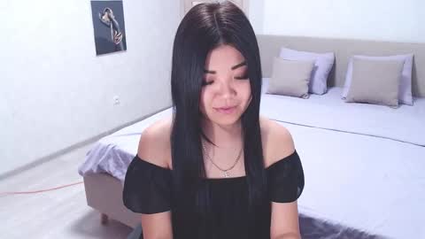 briannamenson online show from 12.11.24