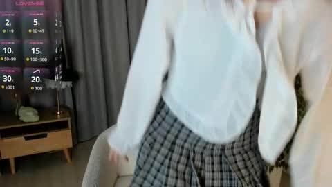 Snapshot of bridgetbottrell chatting on 10.17.25 Hanna online show from 10.17.25