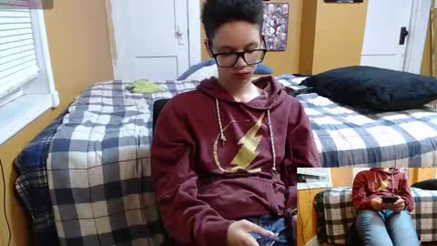 Strawberry online show from 12.04.24