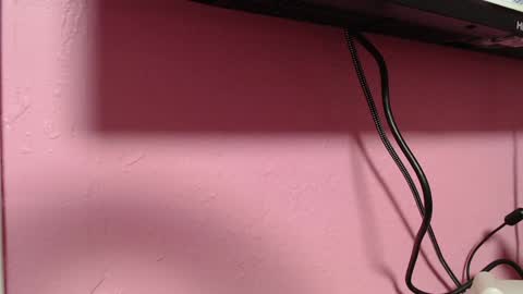 Strawberry online show from 01.26.25