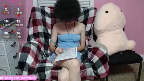 Strawberry online show from 12.04.25