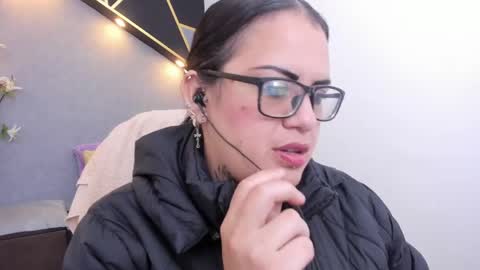 Snapshot of brigittemiller chatting on 04.17.26 BRIGITTE online show from 04.17.26