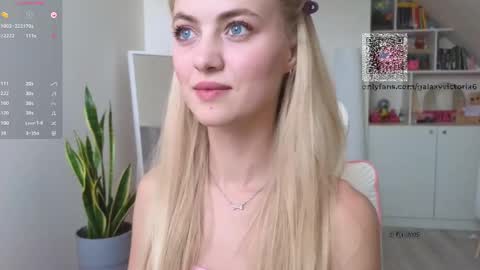 Vi. online show from 02.21.25