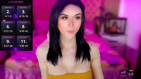 Snapshot of brionatop chatting on 11.27.25 brionatop online show from 11.27.25