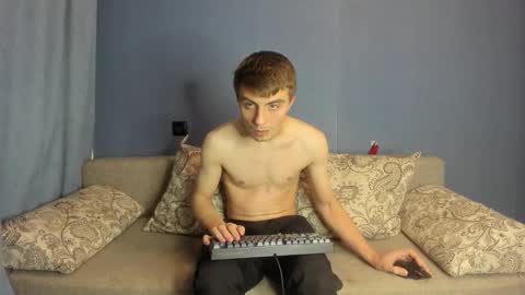 bristlebback online show from 11.14.25