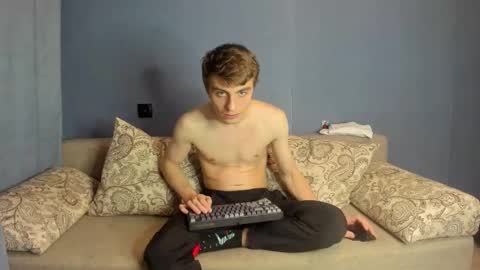 bristlebback online show from 12.01.25