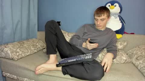 bristlebback online show from 04.13.26