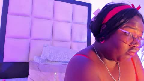 Britany jhonson online show from 11.29.25