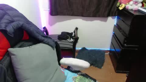 scarleth    follow mee 3 kis online show from 03.07.25