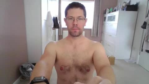 britguy6985 online show from 11.06.25
