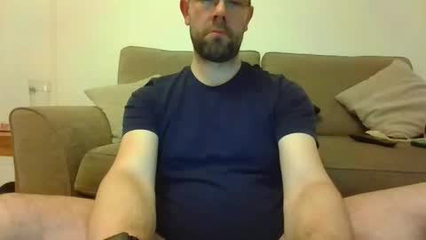 britguy6985 online show from 12.22.25