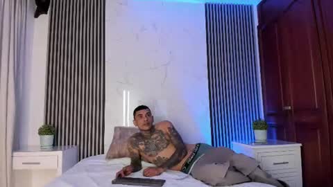 HOT MALETH AND SEXY BRITNEY online show from 07.12.26