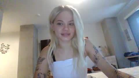 britneycherry08 online show from 06.18.26