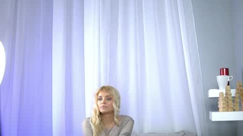 Snapshot of britneyhudson chatting on 01.15.25 britneyhudson online show from 01.15.25