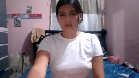 Snapshot of britneymebarak25 chatting on 07.13.26 britneymebarak25 online show from 07.13.26