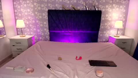 Snapshot of britneysweet_ chatting on 05.28.26 BritneySweet online show from 05.28.26