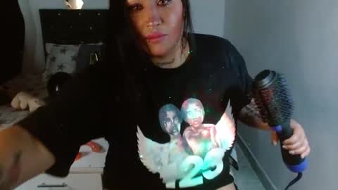 Snapshot of brittanysexhot69 chatting on 11.25.25 brittanysexhot69 online show from 11.25.25