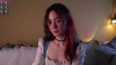 Snapshot of britthe chatting on 07.08.26 Lina online show from 07.08.26