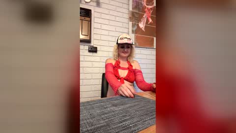  B r i t t n e y  R a e  online show from 04.16.26