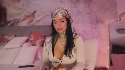 BriannaMoon online show from 10.19.25