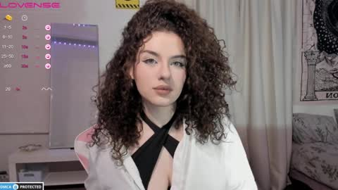 Brook  Help me collect 100 reactions  online show from 12.08.24