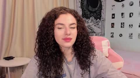 Brook  Help me collect 100 reactions  online show from 11.17.25
