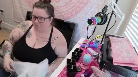 Madam Brooke online show from 03.24.26