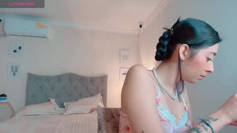 Brook Loves online show from 11.13.25