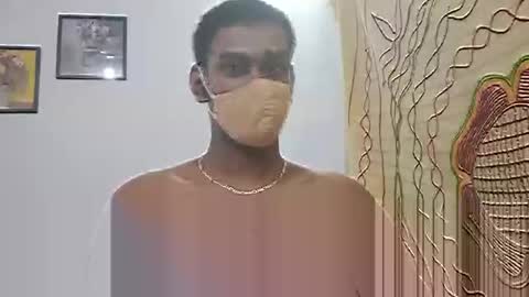 Snapshot of brownguy2505 chatting on 11.17.25 brownguy2505 online show from 11.17.25