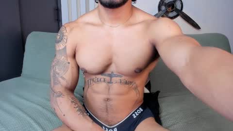 Snapshot of bruce_roldan chatting on 01.18.25 bruce roldan online show from 01.18.25