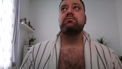 Bruce online show from 04.05.26