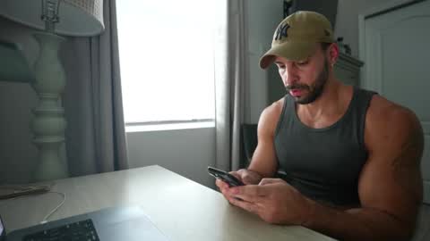 onlyfans BRUCESTRYKER online show from 11.17.25