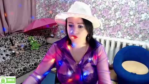 Julia online show from 01.04.25