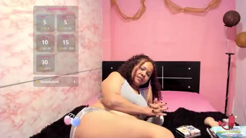 Snapshot of brunette_sasha chatting on 02.24.25 Sasha Brunette online show from 02.24.25