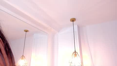 Snapshot of brunnahart chatting on 12.04.25 online show from 12.04.25