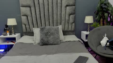 Snapshot of bruno_bellini chatting on 11.26.25 Bruno Bellini online show from 11.26.25