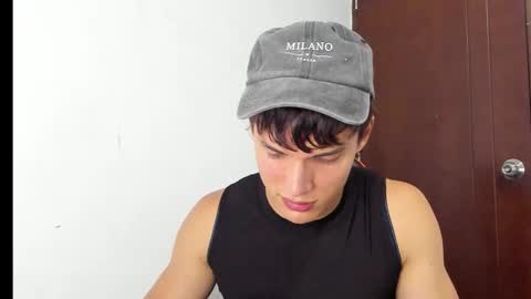 Snapshot of bruno_bellini chatting on 02.14.26 Bruno Bellini online show from 02.14.26