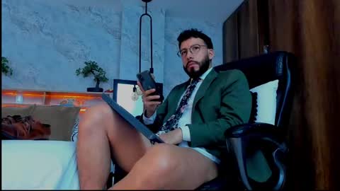 Snapshot of bruno_woods chatting on 03.11.25 Andres Suarez online show from 03.11.25