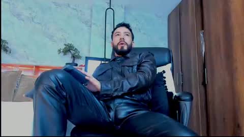 Snapshot of bruno_woods chatting on 03.12.25 Andres Suarez online show from 03.12.25