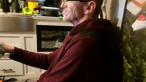 Steve... aka SkinnieDippin aka TimberTramp online show from 02.23.25