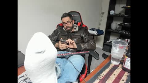 Snapshot of brutalmaster1983 chatting on 12.21.24 BRUTALMASTER1983 online show from 12.21.24