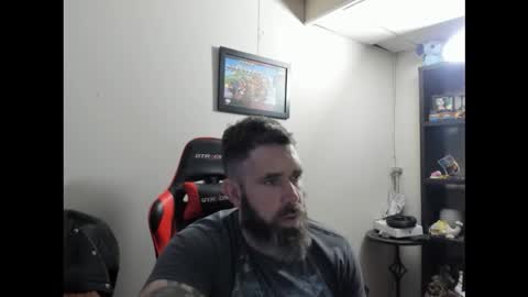 Snapshot of brutalmaster1983 chatting on 01.11.26 BRUTALMASTER1983 online show from 01.11.26