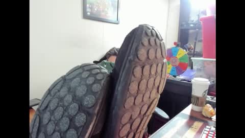 Snapshot of brutalmaster1983 chatting on 01.31.26 BRUTALMASTER1983 online show from 01.31.26