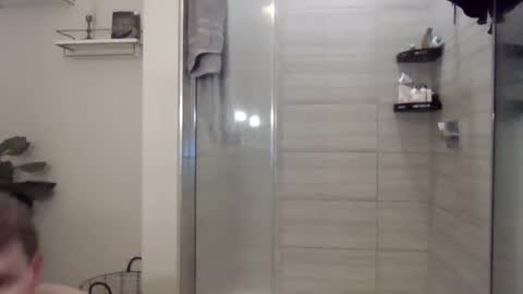 Snapshot of brxdd88 chatting on 09.30.25 BRADDY online show from 09.30.25