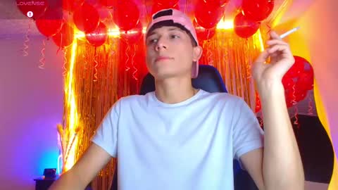 BRYAM INDEPENDENT MODEL online show from 09.12.25