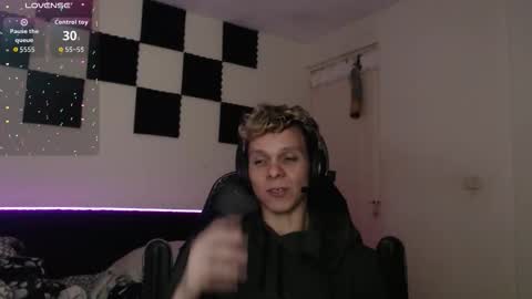 bryamado online show from 10.08.25