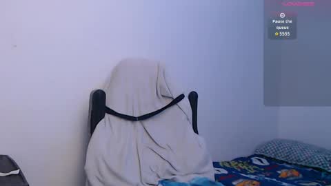 Snapshot of bryamado chatting on 04.28.26 bryamado online show from 04.28.26