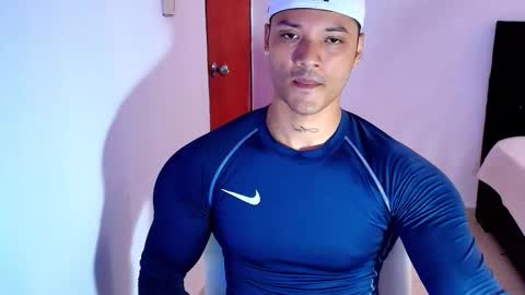 Snapshot of bryan_boy_ chatting on 09.17.25 bryan online show from 09.17.25