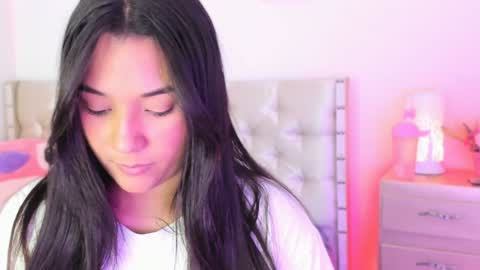 Snapshot of bryonny_ chatting on 12.13.24 Carly online show from 12.13.24