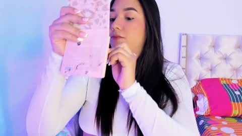 Snapshot of bryonny_ chatting on 02.03.25 Carly online show from 02.03.25